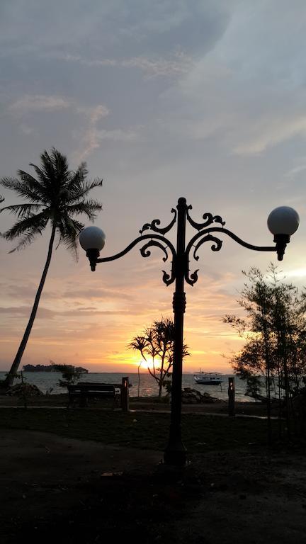 Ary'S Lagoon Bungalow & Hotel Karimunjawa Kültér fotó